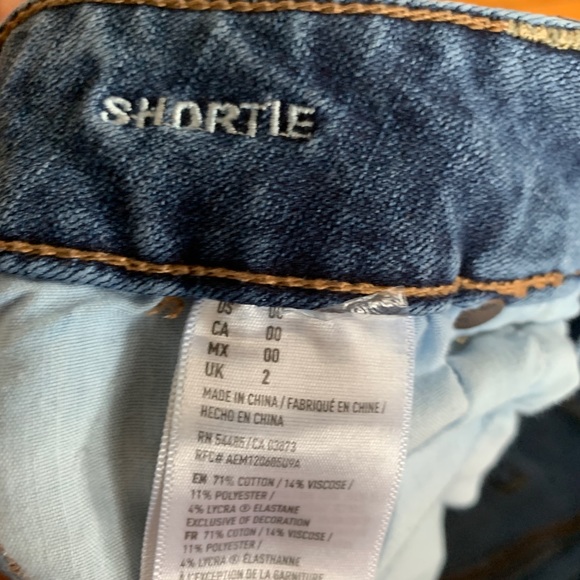 american eagle jean shorts - Picture 3 of 4